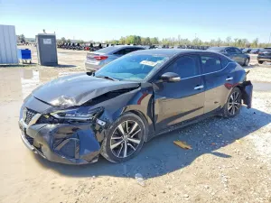Nissan Maxima 3.5L 6 2021