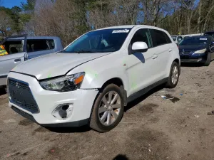 Mitsubishi Outlander 2.4L 4 2015