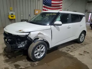 Kia Soul 2.0L 4 2023