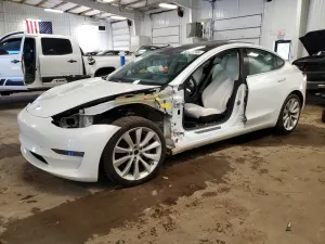 Tesla Model 3 2019