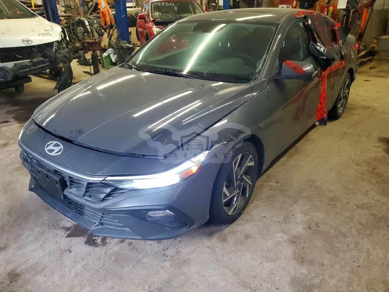 Hyundai Elantra 2.0L 4 2025