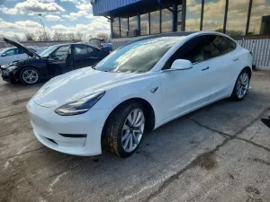 Tesla Model 3 2018