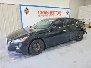Nissan Altima 2.5L 4 2019