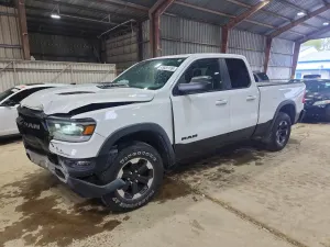 RAM 1500 5.7L 8 2020