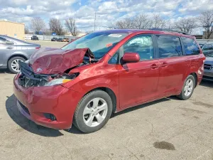 Toyota Sienna 3.5L 6 2013