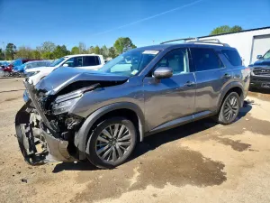 Nissan Pathfinder 3.5L 6 2025