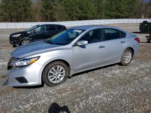 Nissan Altima 2.5L 4 2017