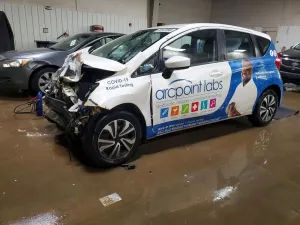 Nissan Versa 1.6L 4 2019
