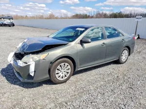Toyota Camry 2.5L 4 2013