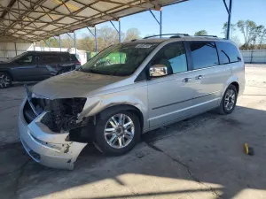 Chrysler Town & Country 4.0L 6 2010