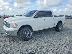 RAM 1500 5.7L 8 2017