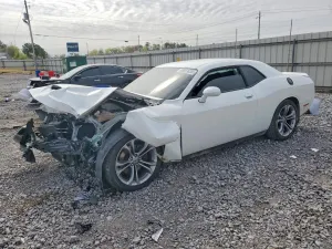 Dodge Challenger 5.7L 8 2021
