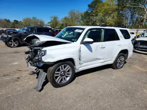 Toyota 4Runner 4.0L 6 2022