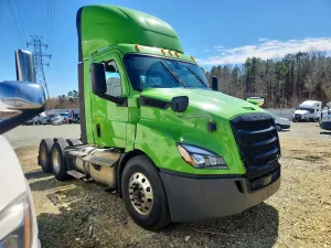 Freightliner Cascadia 12.8L 6 2020