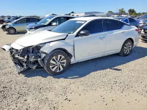 Nissan Altima 2.5L 4 2024