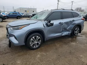 Toyota Highlander 3.5L 6 2022