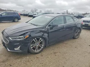 Ford Fusion 2.0L 4 2019