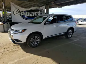 Mitsubishi Outlander 2.4L 4 2020