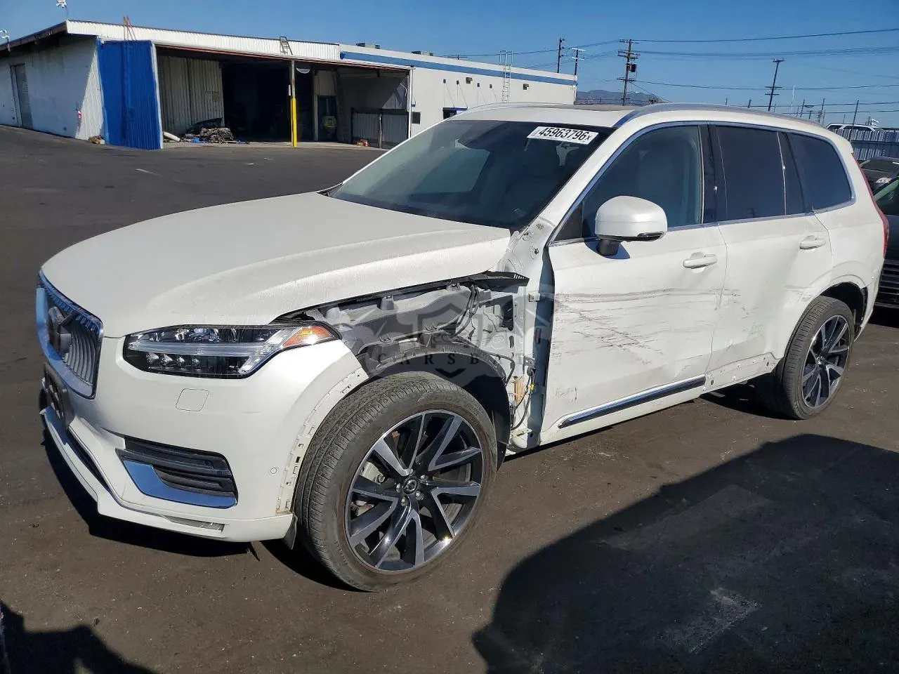 Volvo XC90 2.0L 4 2024