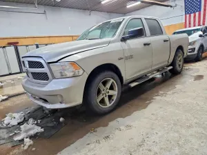 RAM 1500 5.7L 8 2015