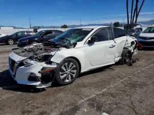 Nissan Altima 2.5L 4 2021