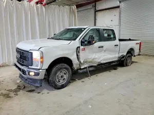 Ford F-250 6.7L 8 2025
