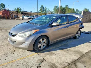 Hyundai Elantra 2013