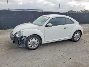 Volkswagen Beetle 1.8L 4 2015