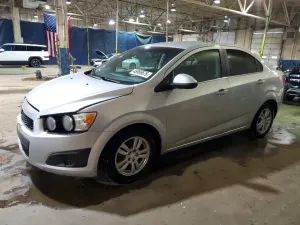 Chevrolet Aveo (Sonic) 1.8L 4 2015