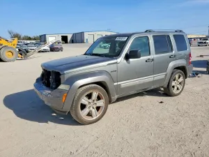 Jeep Liberty 3.7L 6 2012