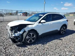 Ford Escape 2.0L 4 2025