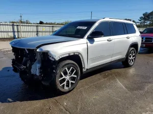 Jeep Grand Cherokee 3.6L 6 2024