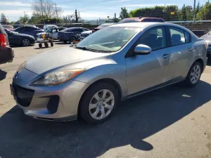 Mazda 3 2.0L 4 2012