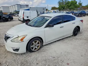 Nissan Altima 2.5L 4 2015