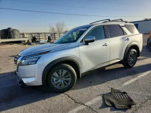 Nissan Pathfinder 3.5L 6 2025