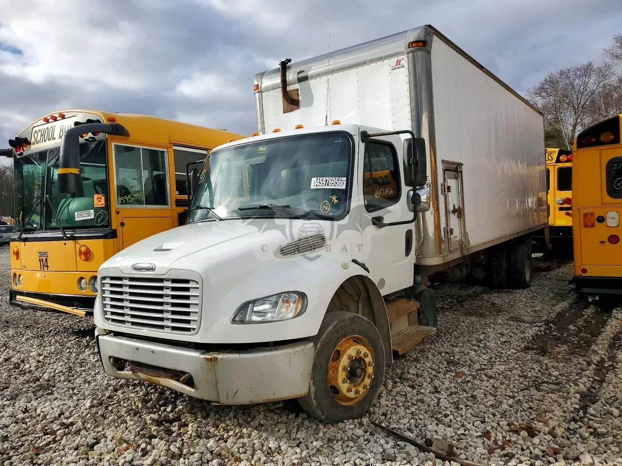 Freightliner Business Class M2 6.7L 6 2013