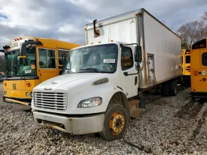 Freightliner Business Class M2 6.7L 6 2013
