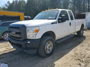 Ford F-350 6.2L 8 2015