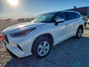 Toyota Highlander 3.5L 6 2021