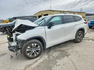 Toyota Highlander 3.5L 6 2020