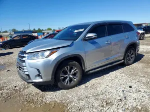 Toyota Highlander 3.5L 6 2017