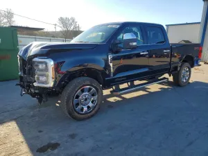 Ford F-350 6.7L 8 2025