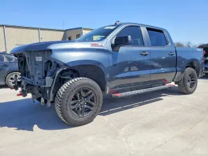 Chevrolet Silverado 1500 4.3L 6 2021