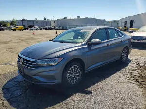 Volkswagen Jetta 1.4L 4 2021