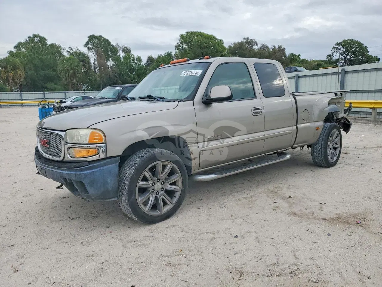 GMC Sierra 6.0L 8 2003