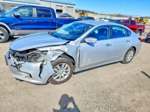 Nissan Altima 2.5L 4 2017