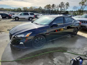 Nissan Altima 2.5L 4 2020