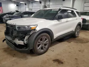 Ford Explorer 2.3L 4 2022