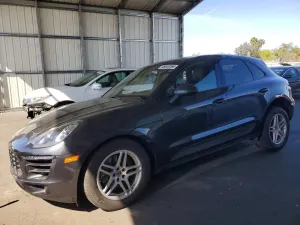 Porsche Macan 2.0L 4 2018