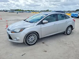 Ford Focus 2.0L 4 2012